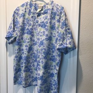 AMS scrub top